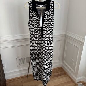 New with tags NWT House of Harlow 1960 Black White Patterned Sleeveless Dress